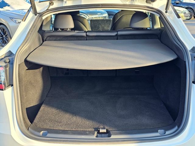 Used 2024 Tesla Model Y Long Range image 10