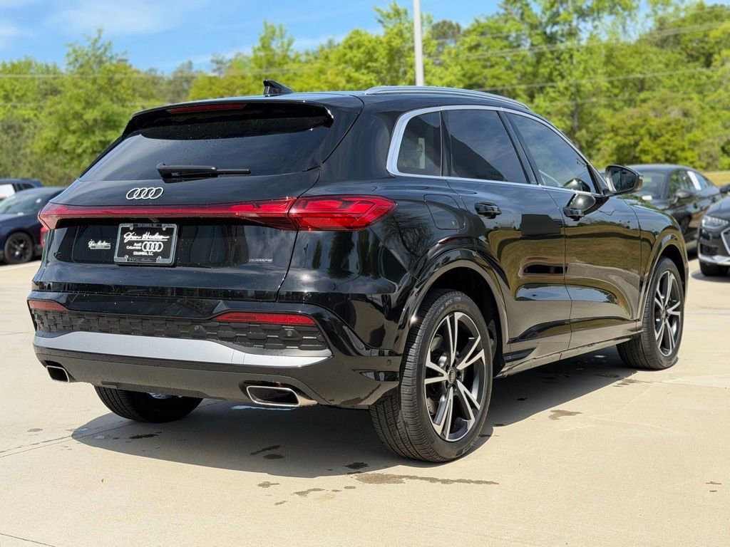 New 2025 Audi Q5 Prestige image 8