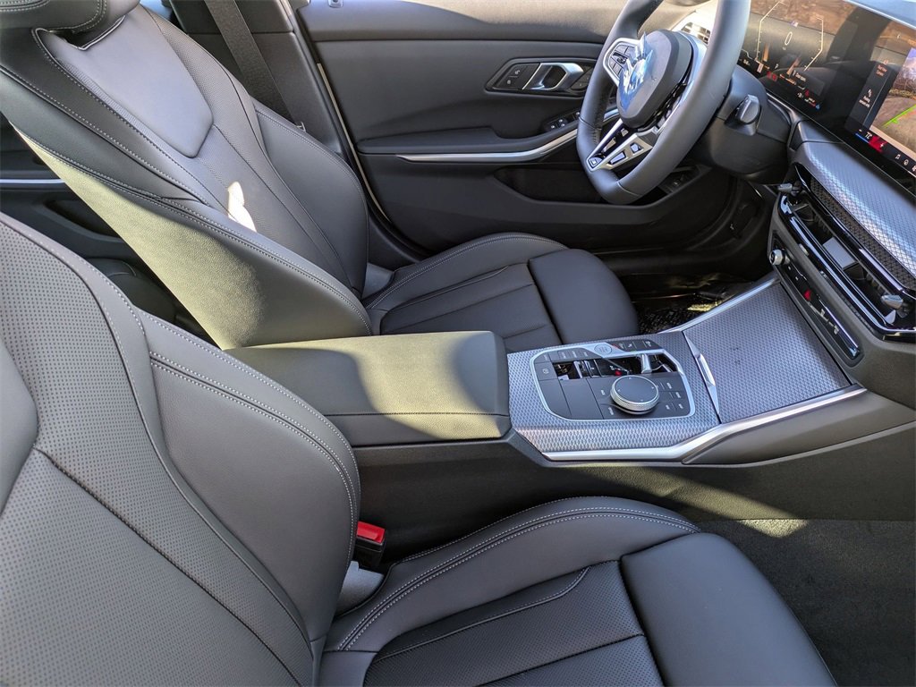 New 2026 BMW 330i xDrive Sedan w/ M Sport Package image 36