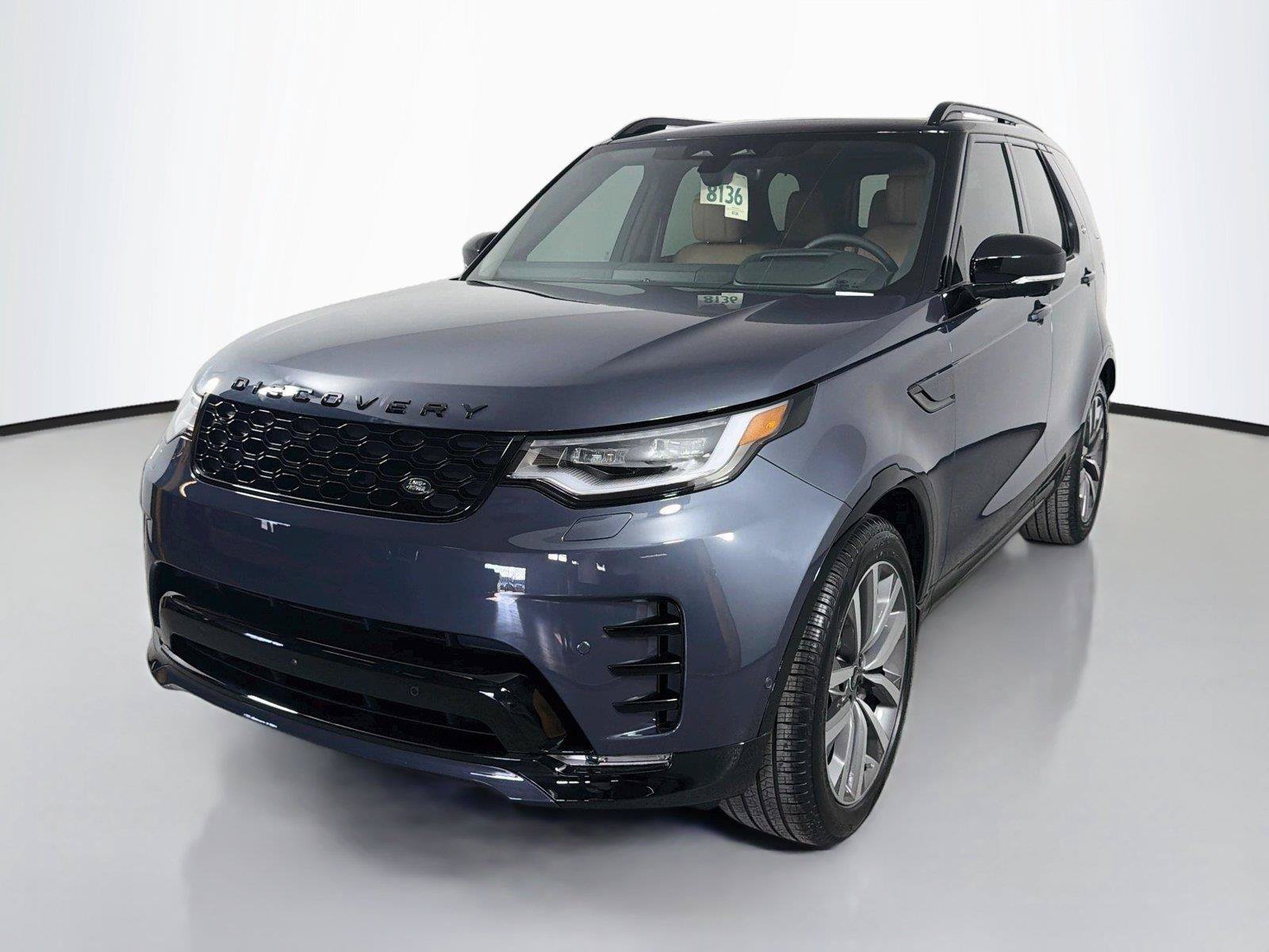 New 2026 Land Rover Discovery Dynamic SE
