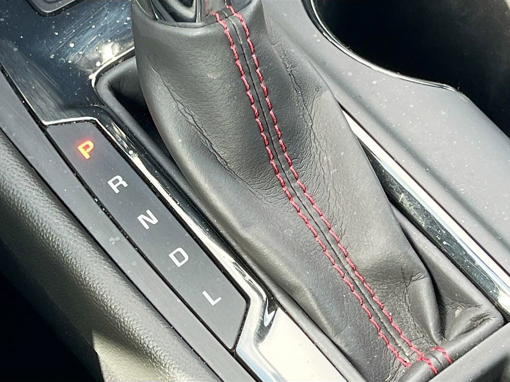 Used 2023 Chevrolet Equinox RS image 17