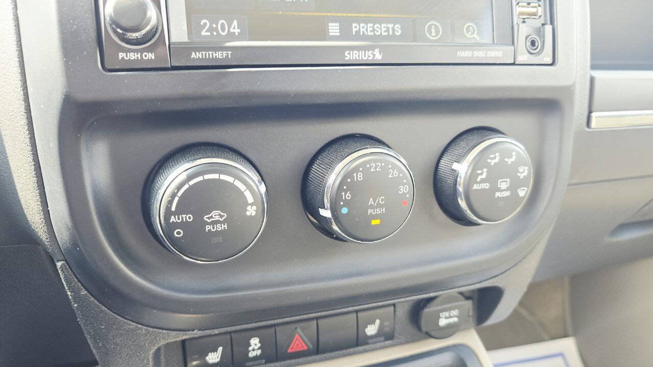 Used 2015 Jeep Patriot Limited w/ Sun/Sound Group AWD/4WD image 19