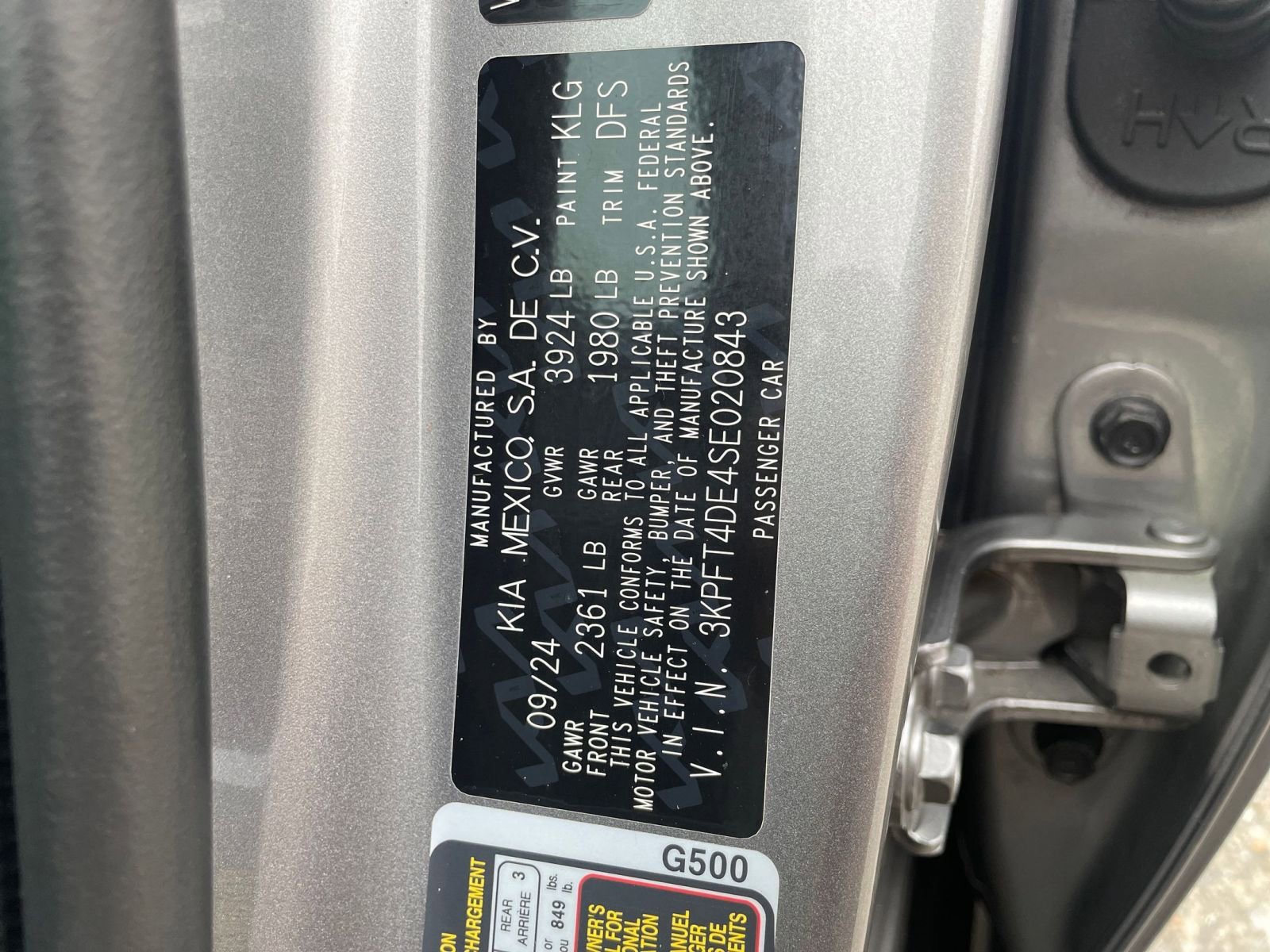 Used 2025 Kia K4 LXS image 31