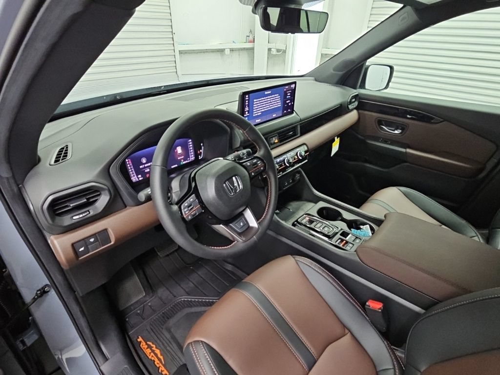 New 2026 Honda Pilot TrailSport image 11