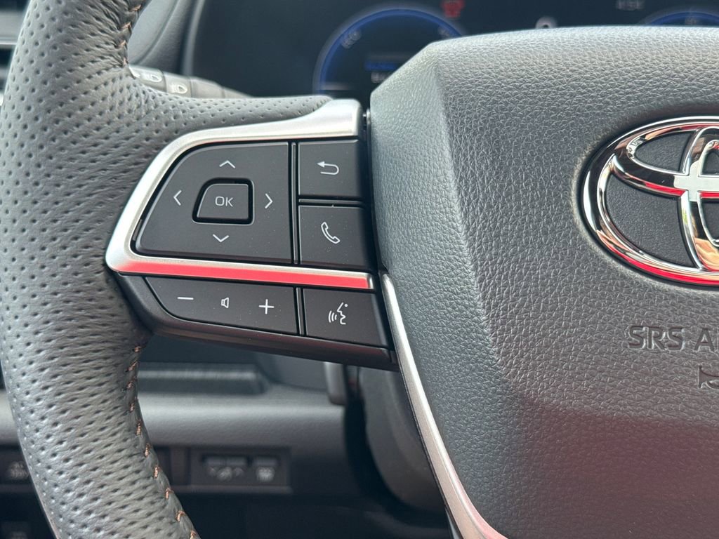 New 2026 Toyota Sienna Platinum AWD/4WD image 21