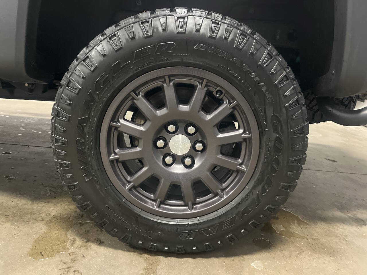 Used 2022 Chevrolet Colorado ZR2 w/ Colorado ZR2 Bison Edition AWD/4WD image 9