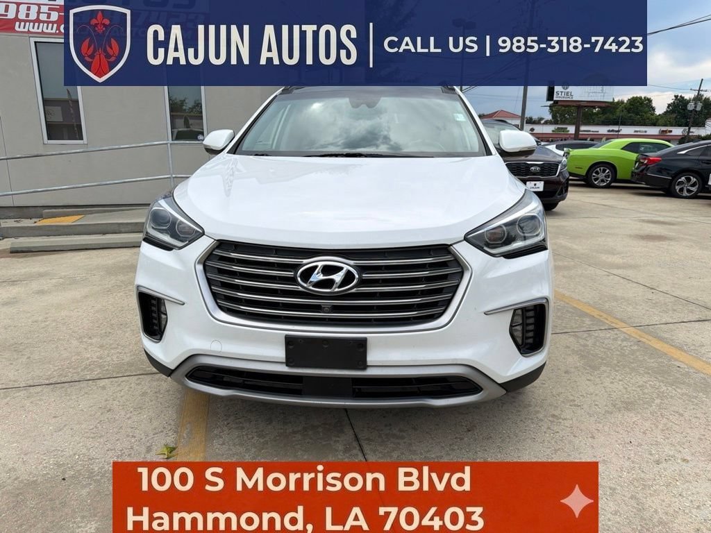 Used 2017 Hyundai Santa Fe Limited FWD image 3
