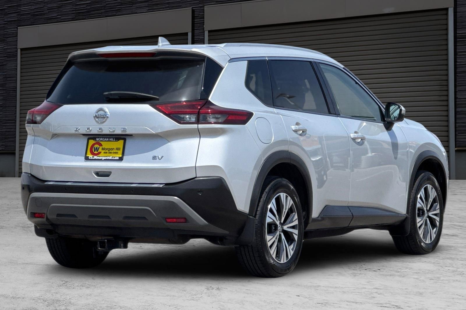 Used 2021 Nissan Rogue SV w/ Premium Package FWD image 4