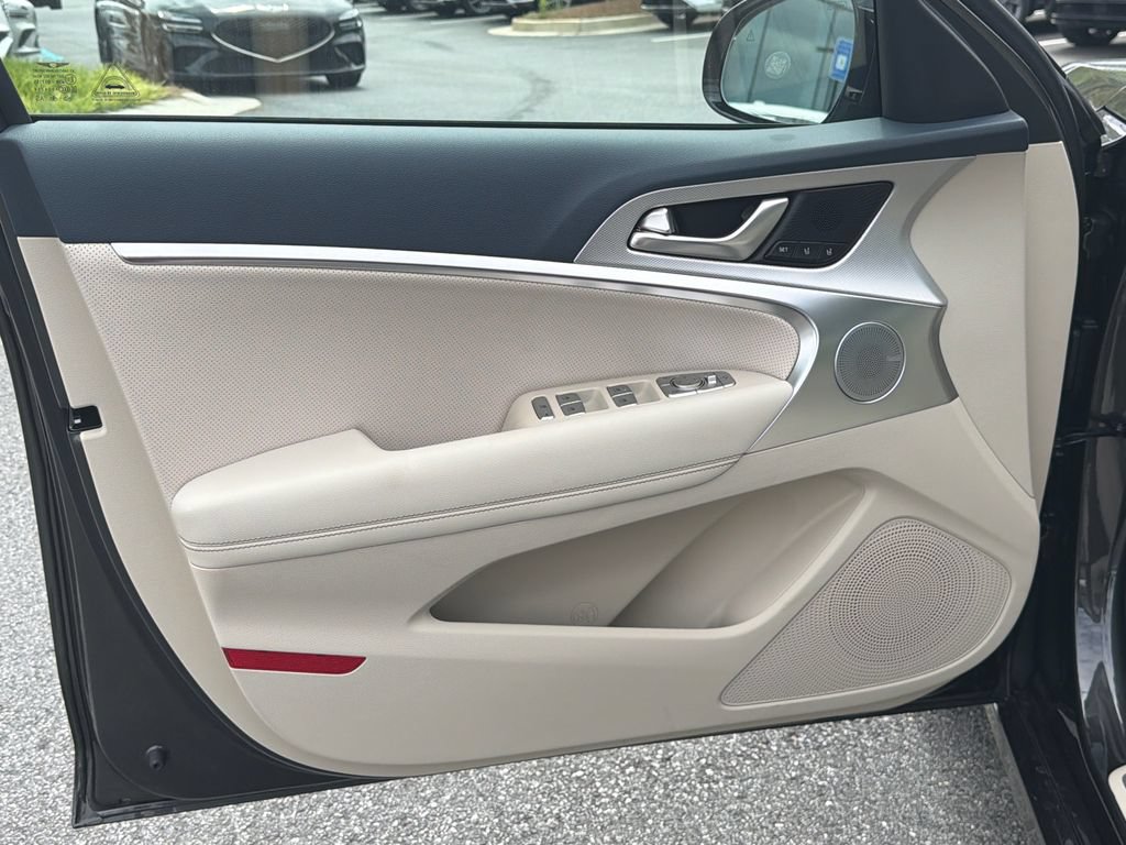 New 2026 Genesis G70 2.5T Prestige AWD/4WD image 12