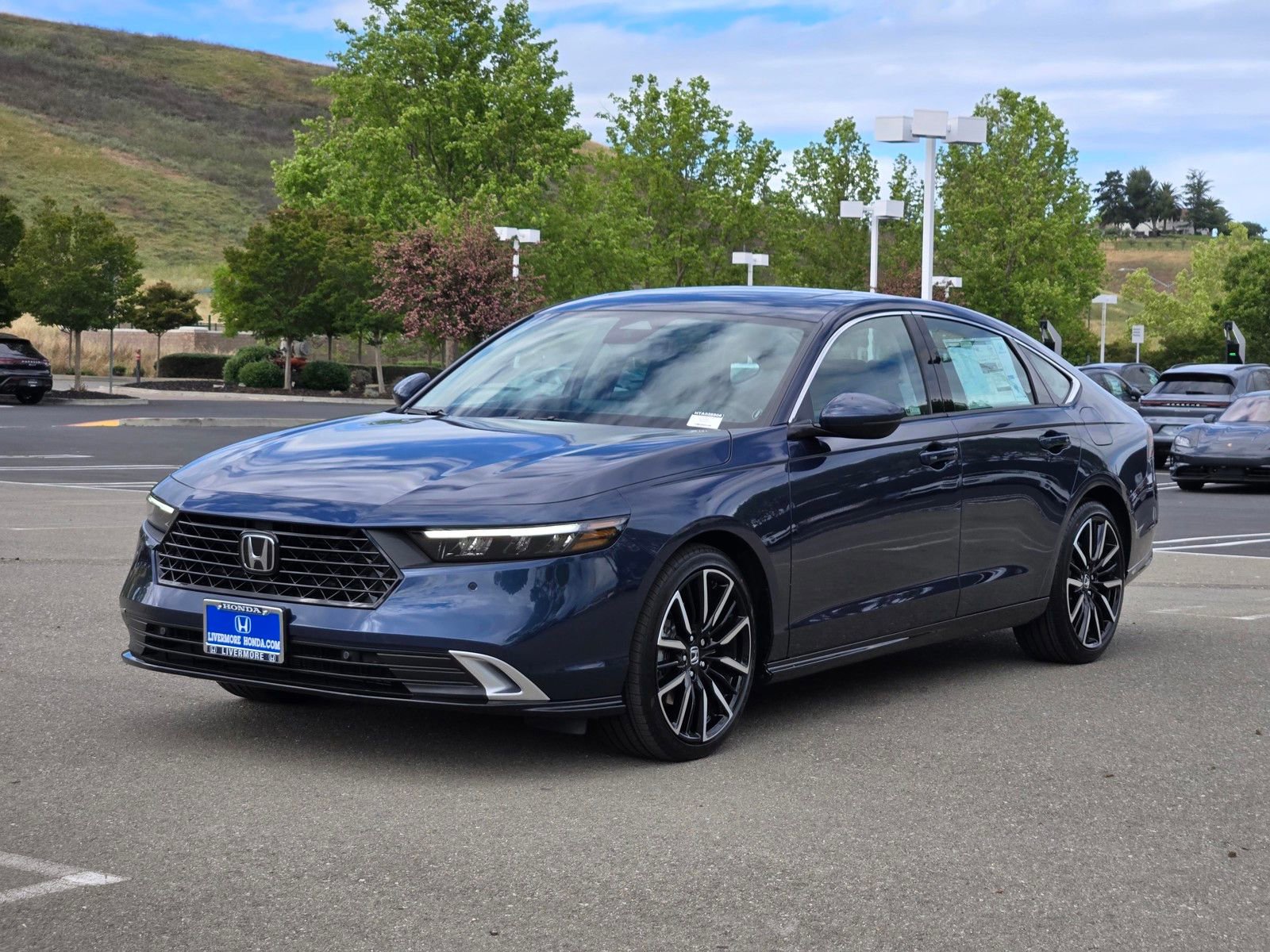 New 2026 Honda Accord Touring image 8