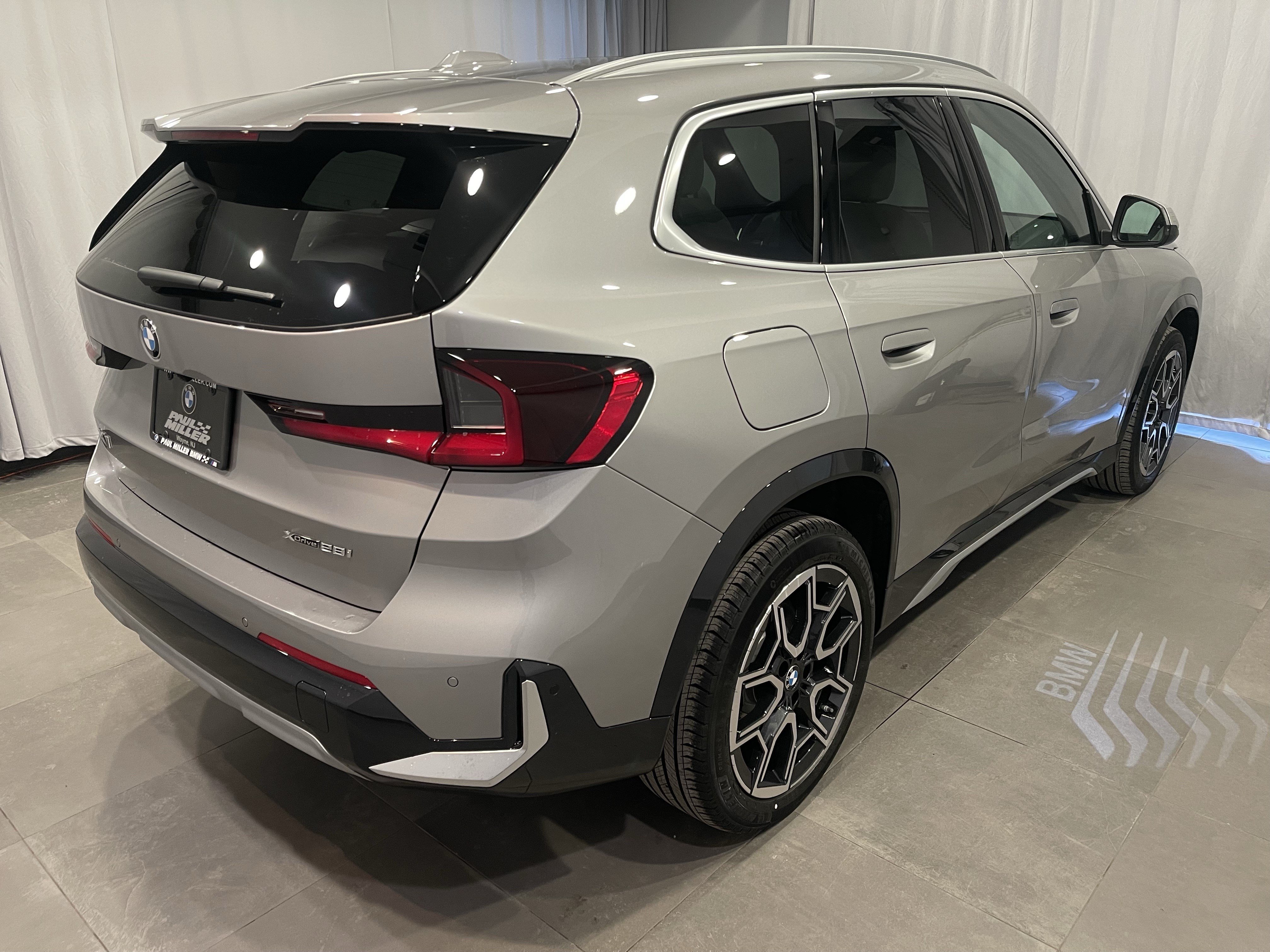 New 2026 BMW X1 xDrive28i w/ Convenience Package AWD/4WD image 6