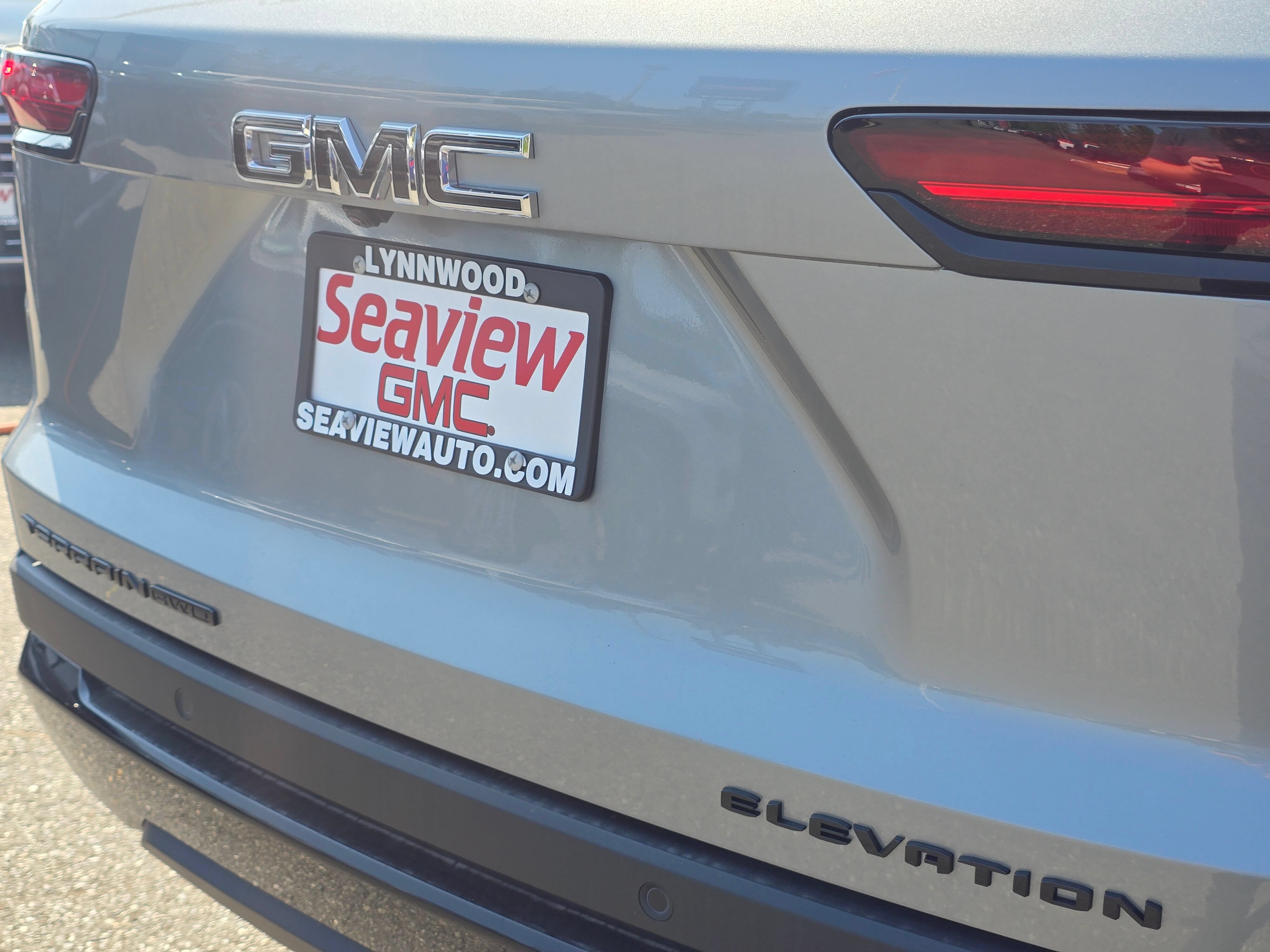 New 2026 GMC Terrain Elevation w/ Elevation Premium Package AWD/4WD image 10