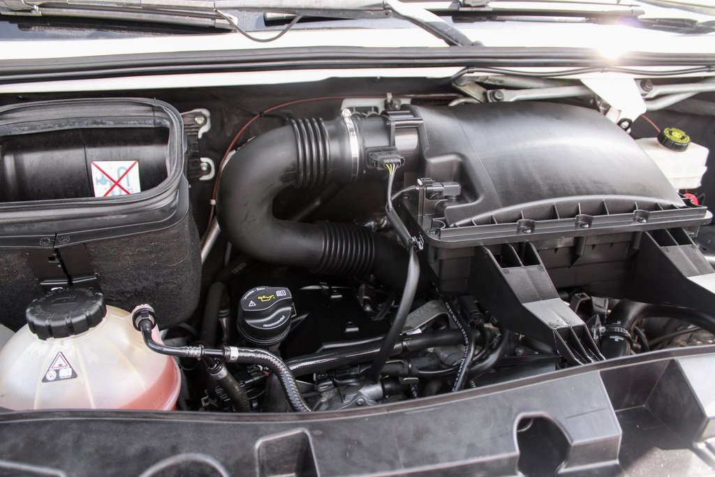 Used 2019 Mercedes-Benz Sprinter 144 Cargo image 10