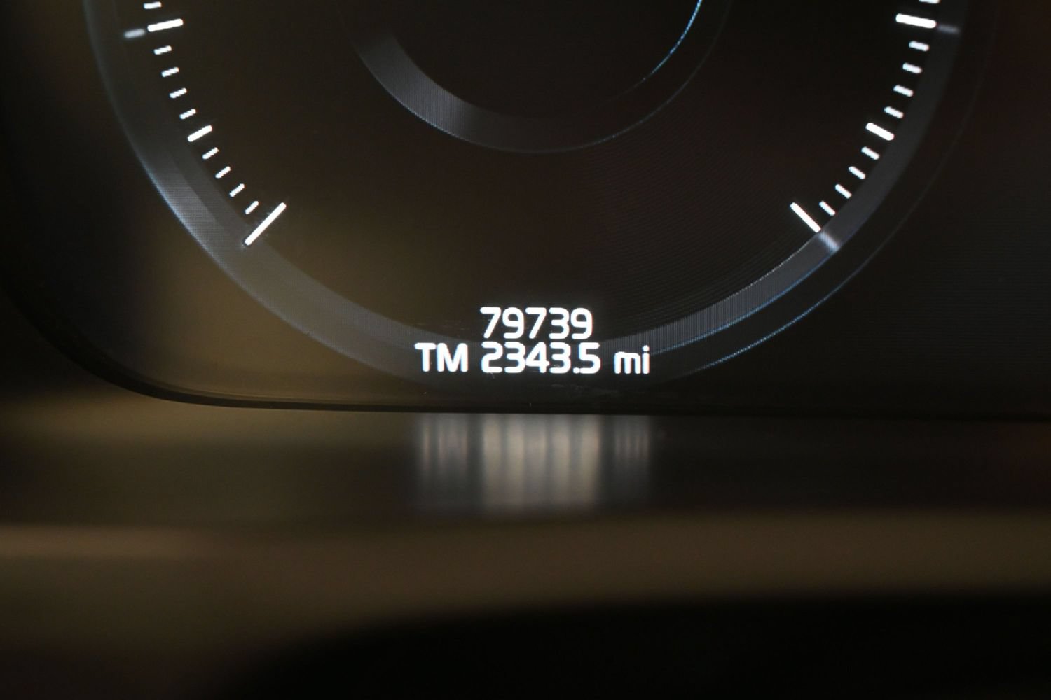 Used 2021 Volvo XC90 T5 Momentum w/ Protection Package Premier FWD image 16
