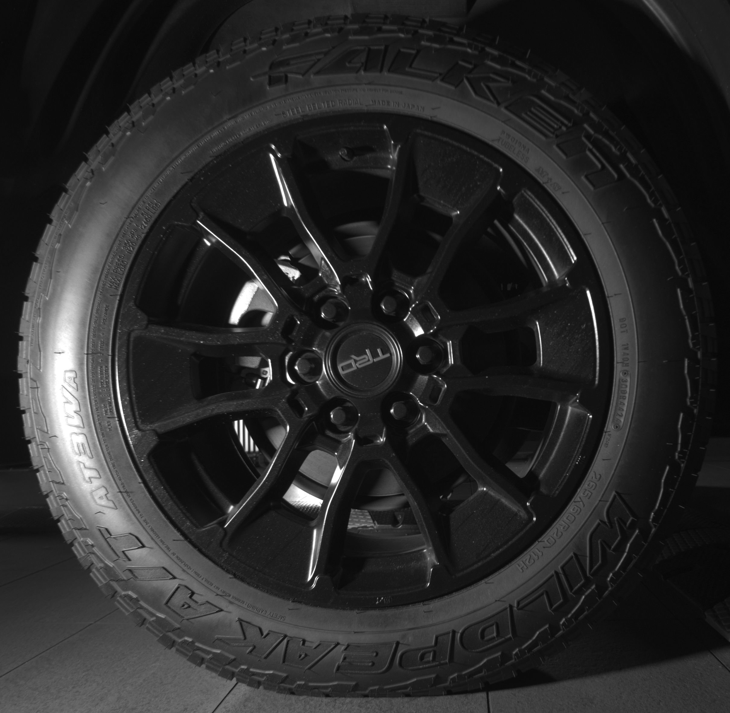 Used 2025 Toyota Tundra 1794 Edition w/ TRD Off-Road Package AWD/4WD image 11