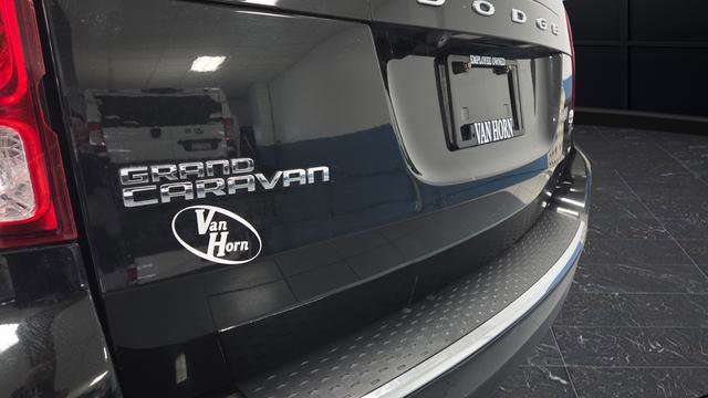 Used 2016 Dodge Grand Caravan R/T FWD image 35