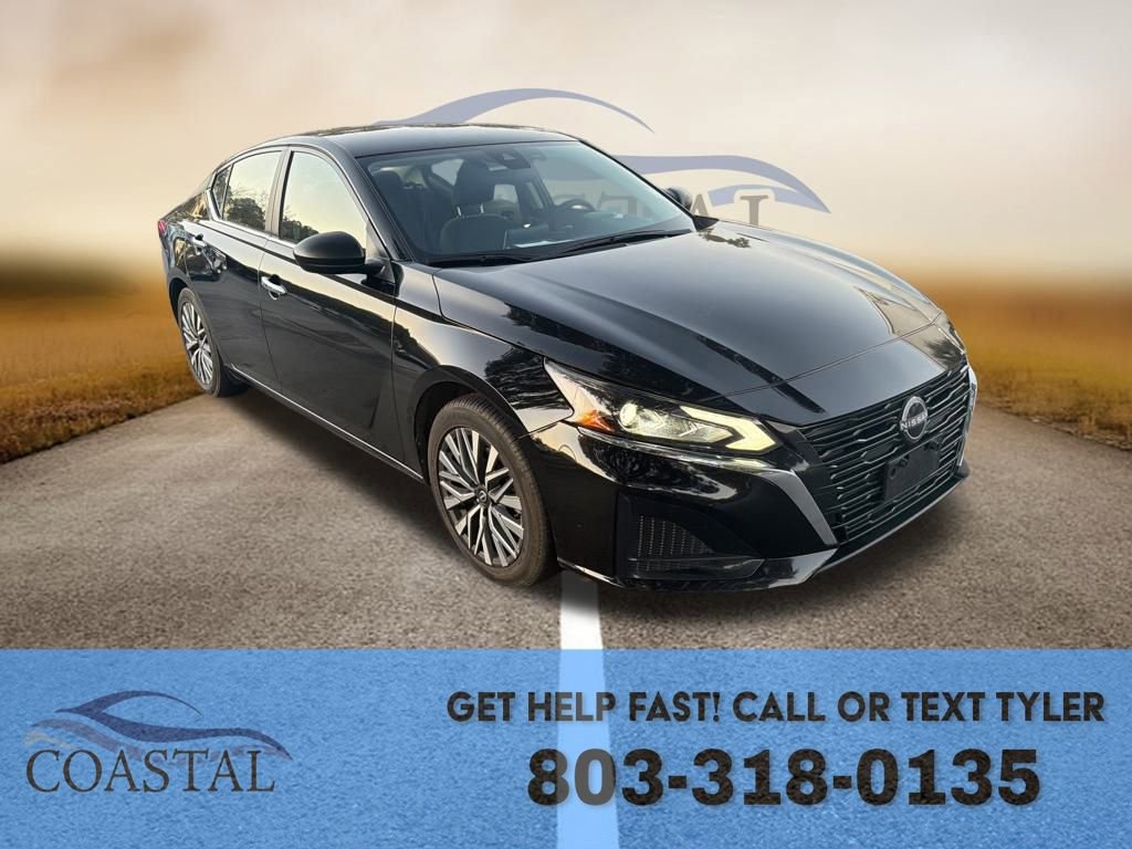 Used 2024 Nissan Altima 2.5 SV image 10