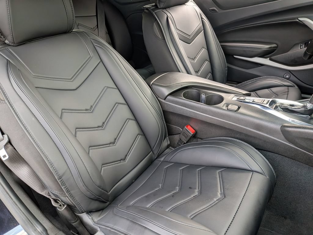Used 2023 Chevrolet Camaro LT RWD image 26