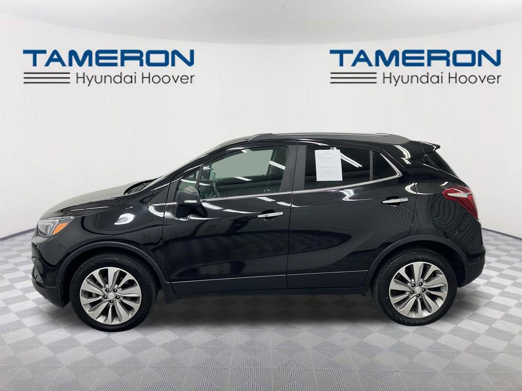 Used 2019 Buick Encore Preferred image 2