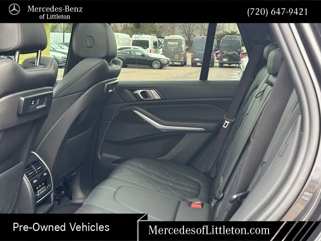 Used 2023 BMW X5 xDrive45e image 18