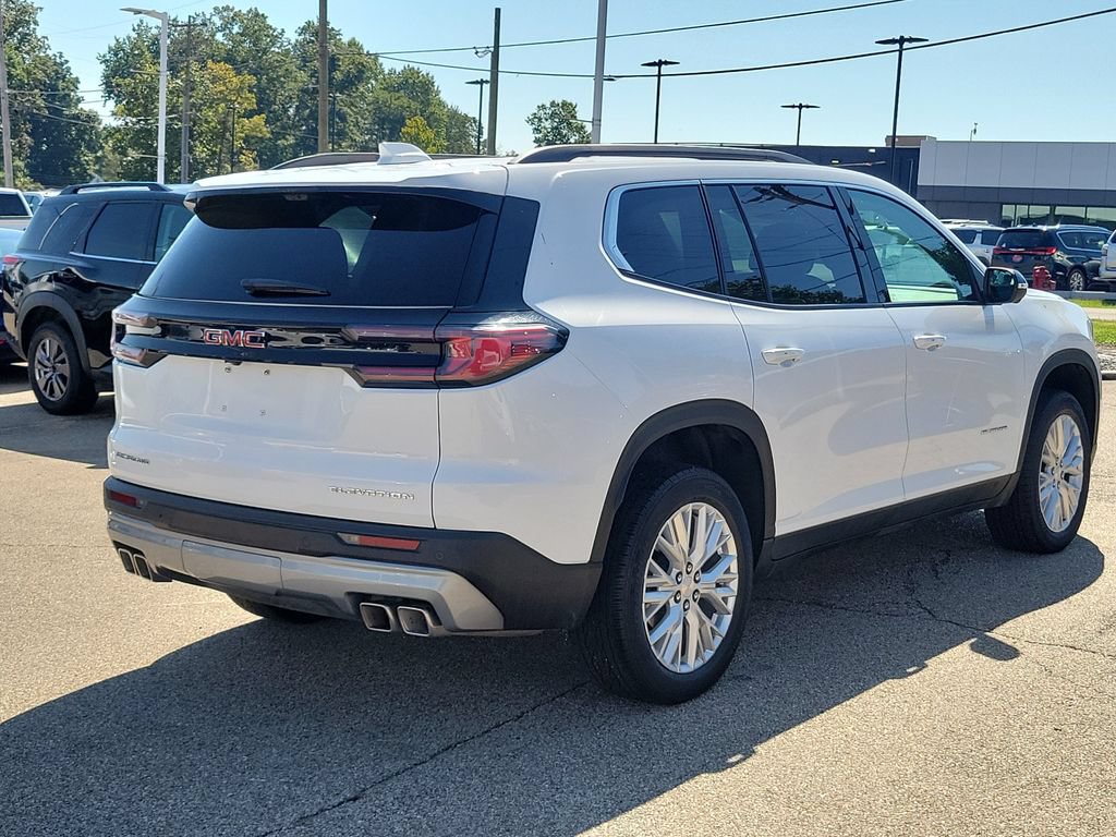 Used 2026 GMC Acadia Elevation w/ Elevation Premium Package FWD image 4