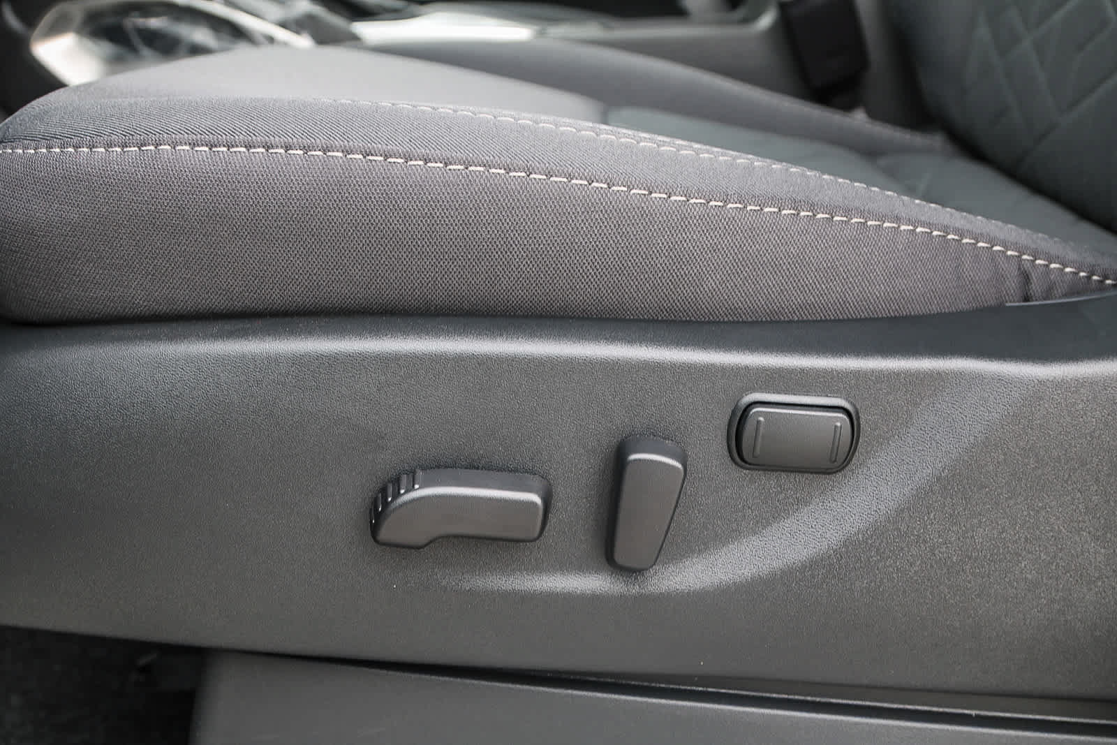 New 2025 Nissan Frontier SV w/ SV Convenience Package RWD image 22
