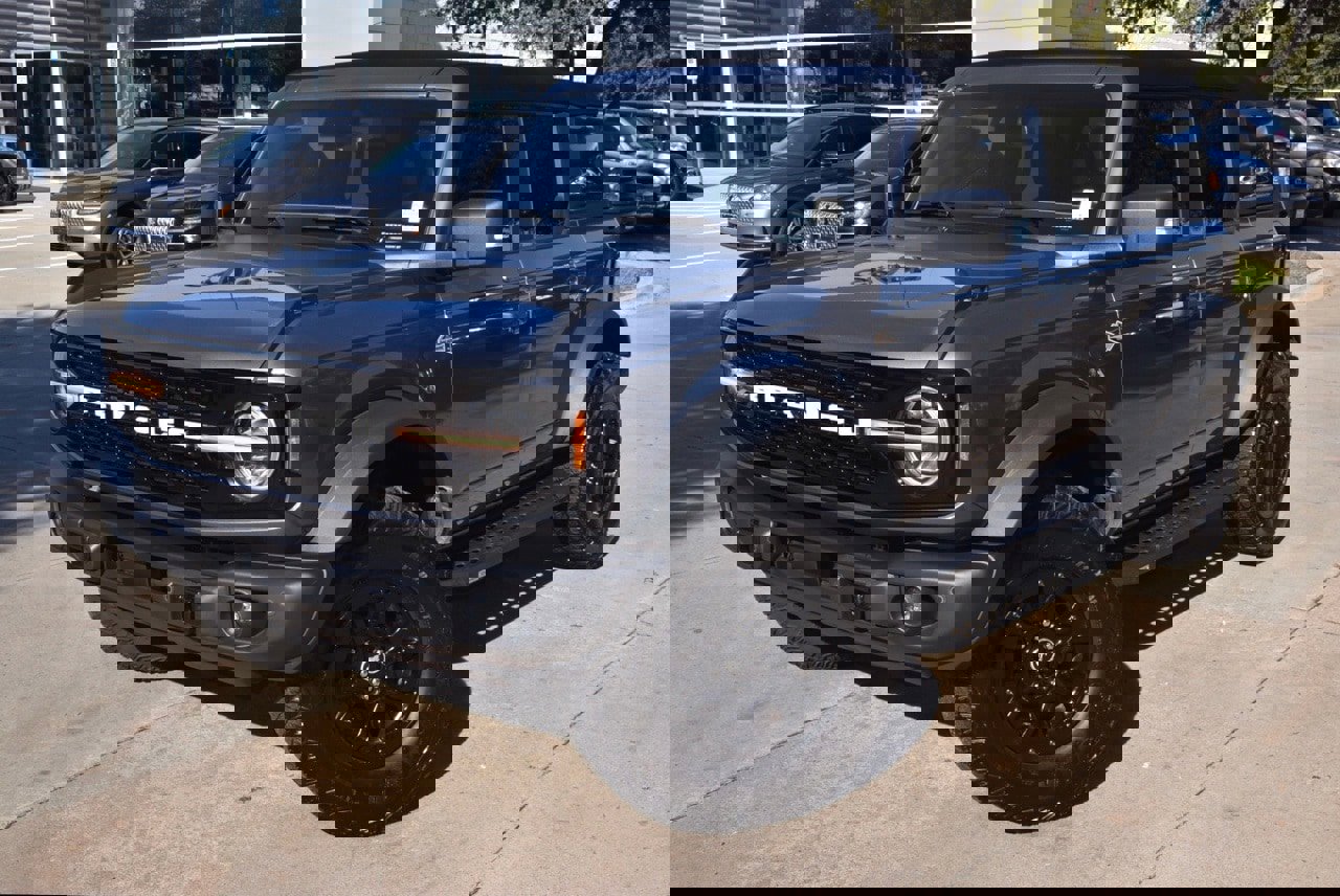 Used 2023 Ford Bronco Wildtrak image 53