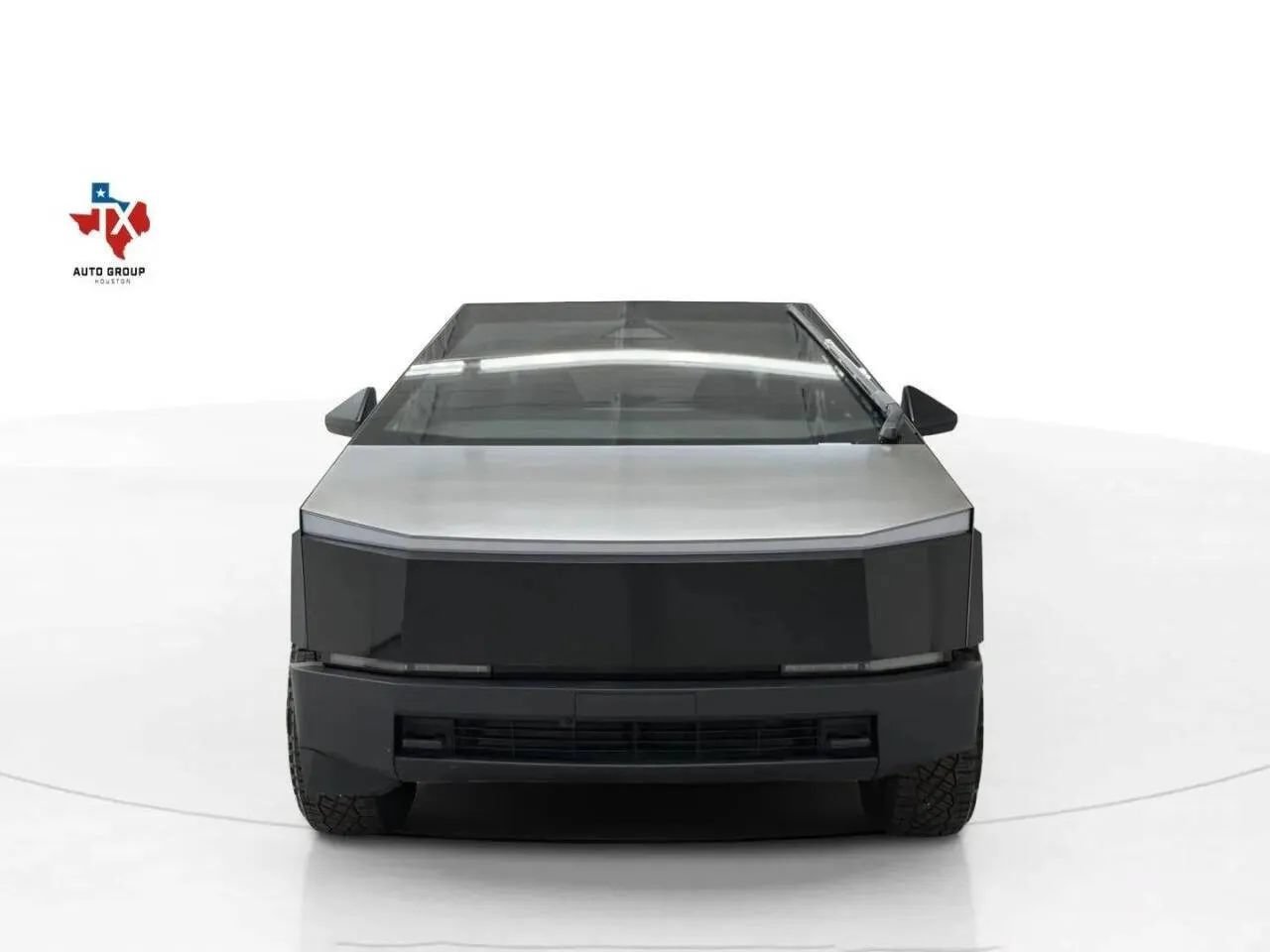 Used 2025 Tesla Cybertruck 2WD Crew Cab image 6
