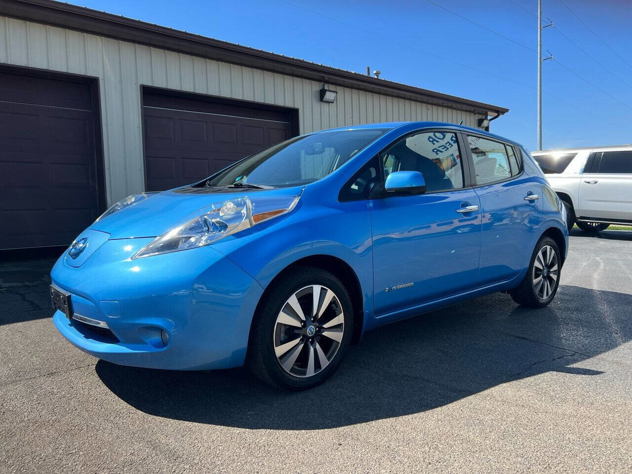Used 2014 Nissan Leaf SL w/ Premium Package