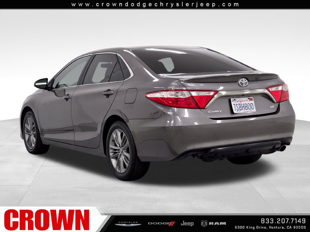 Used 2017 Toyota Camry SE FWD image 5