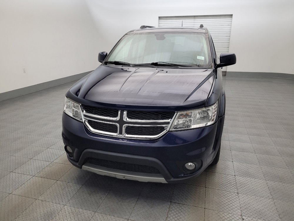 Used 2019 Dodge Journey SE w/ Connectivity Group FWD image 15