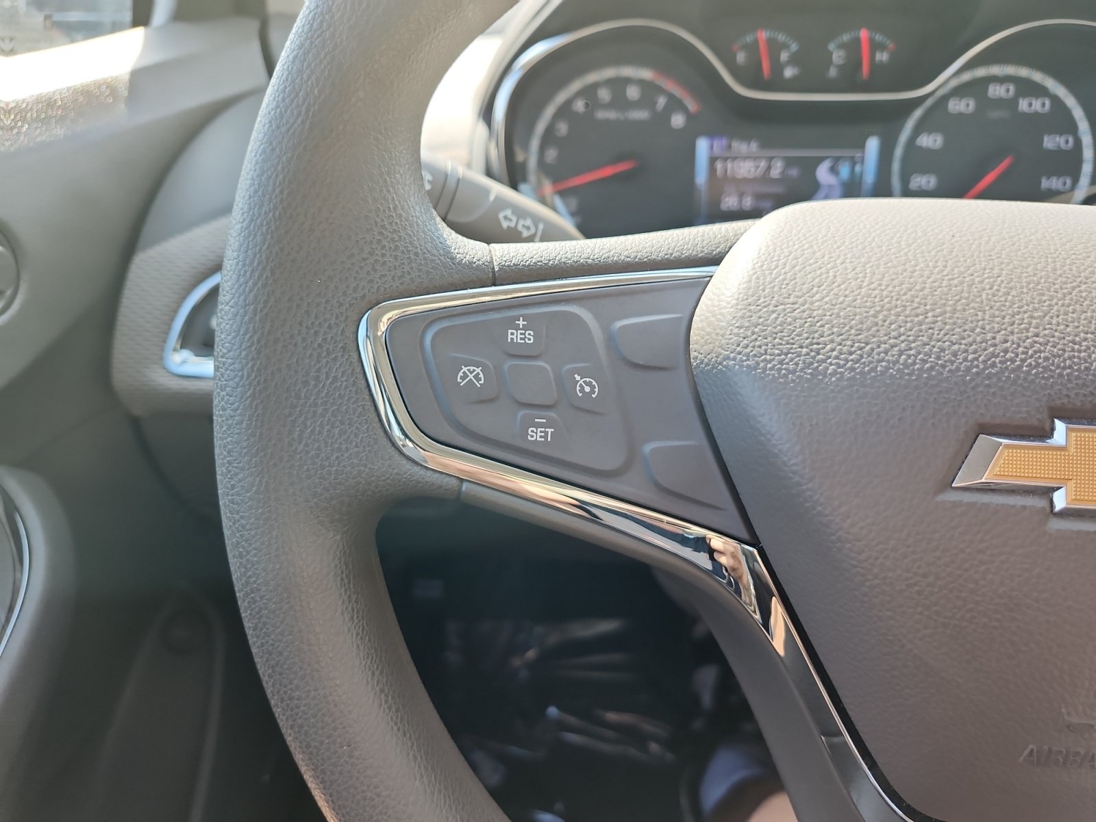 Used 2017 Chevrolet Cruze LT w/ Sun And Sound Package FWD image 24