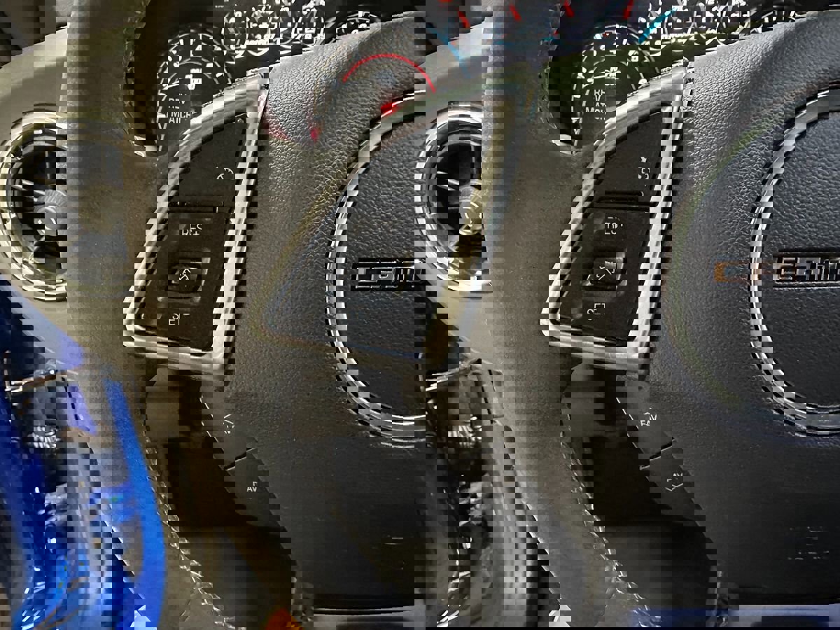 Used 2018 Chevrolet Camaro SS image 26