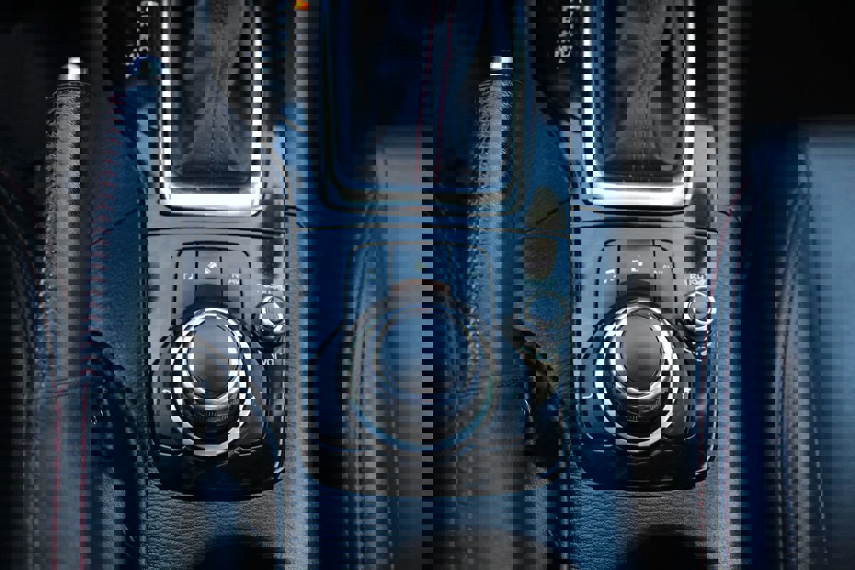 Used 2014 MAZDA MAZDA3 i Grand Touring image 28