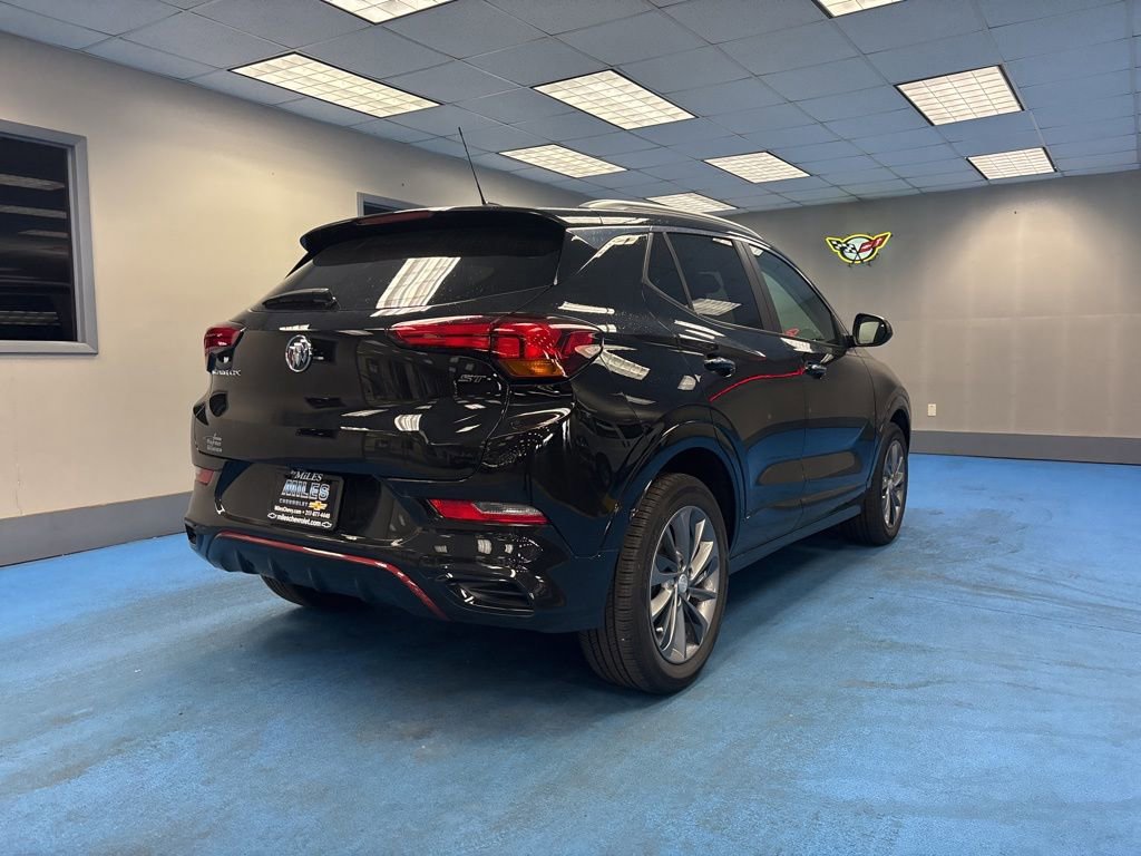Used 2023 Buick Encore GX Select w/ Sport Touring Package image 2