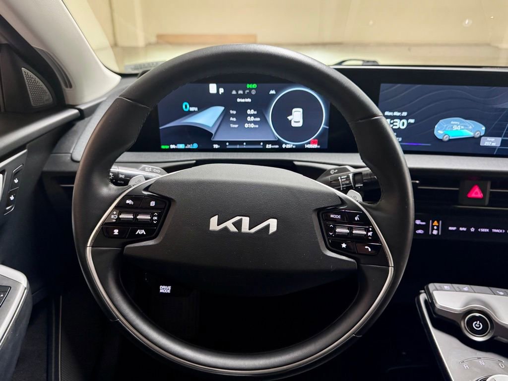 Used 2022 Kia EV6 Wind image 12