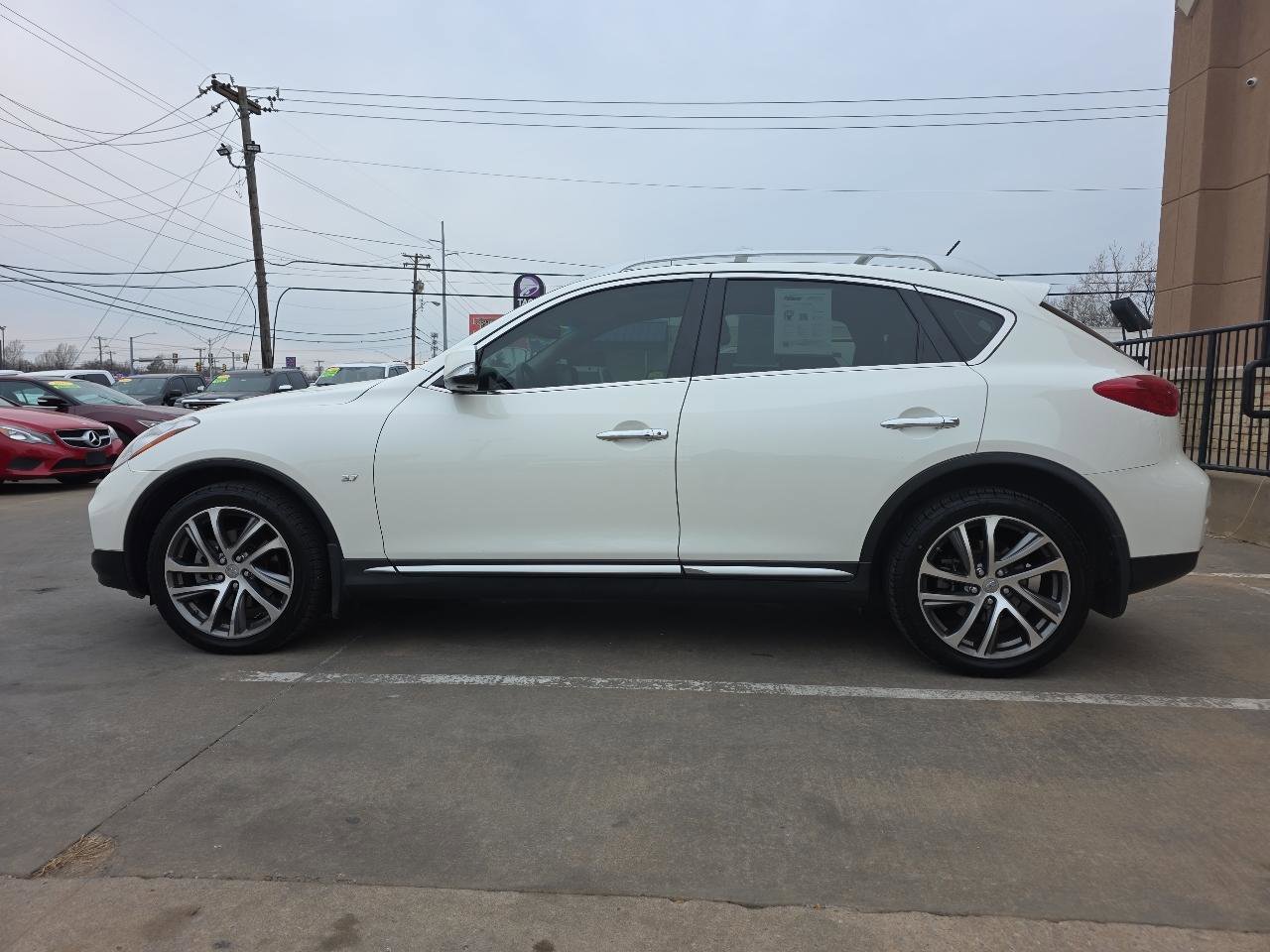 Used 2016 INFINITI QX50 AWD w/ Technology Package image 8