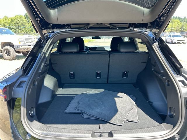 New 2026 Chevrolet Equinox EV LT FWD image 24