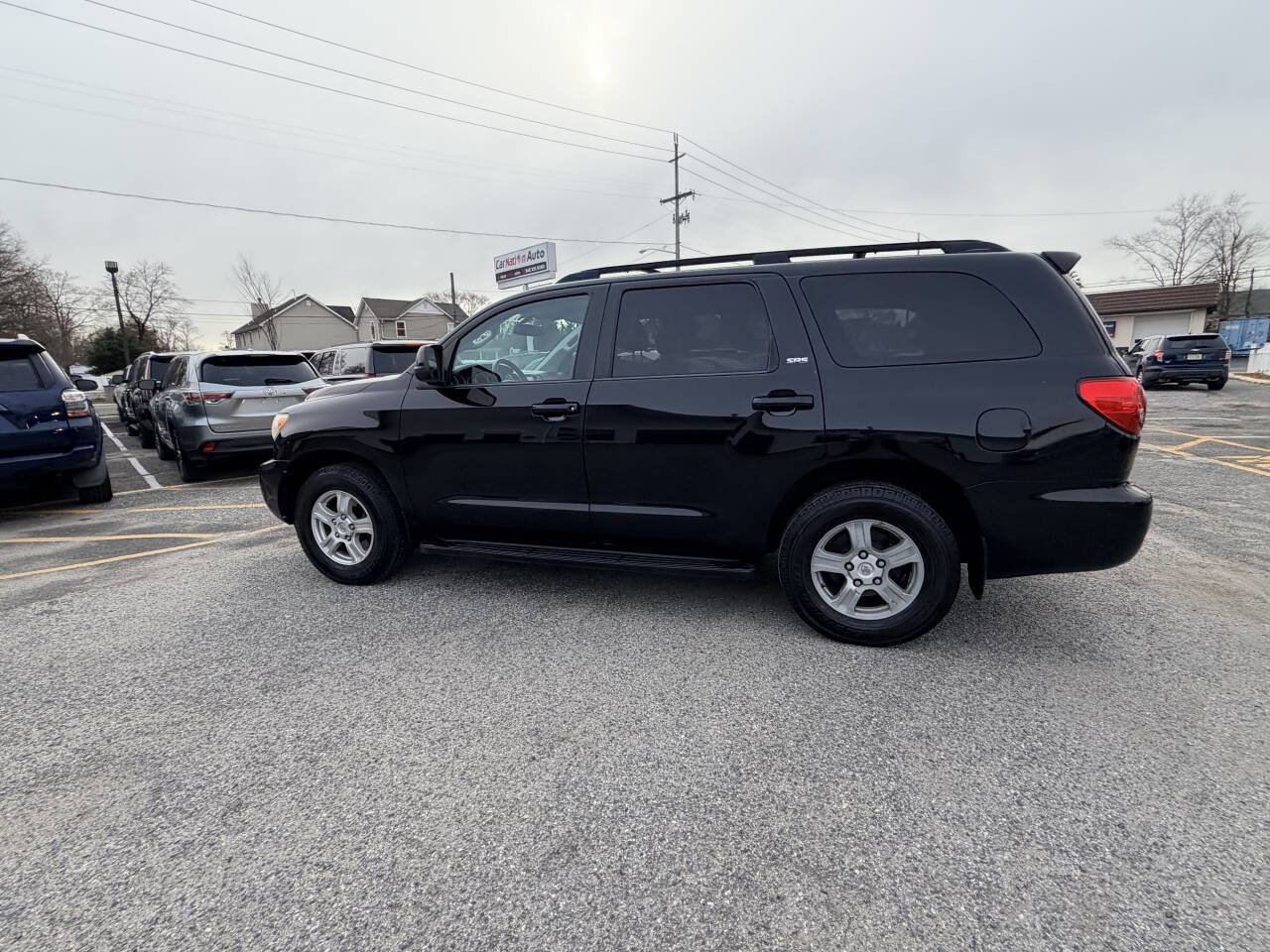 Used 2013 Toyota Sequoia SR5 w/ Premium Pkg image 19