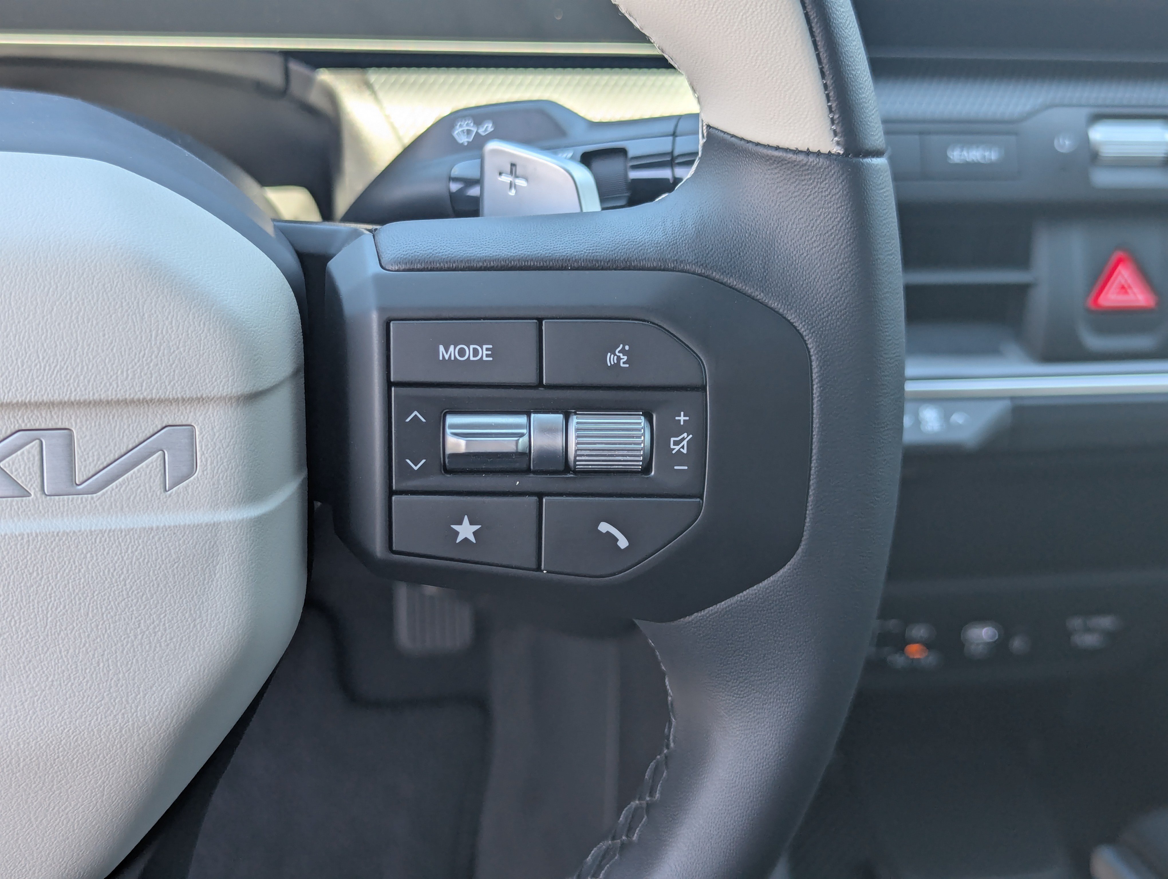 New 2026 Kia K4 GT-Line w/ GT-Line Sunroof Package FWD image 25