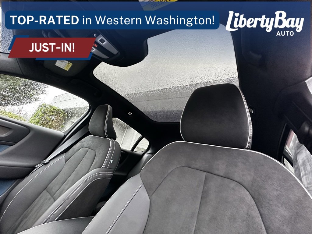 Used 2023 Volvo C40 P8 Recharge Ultimate w/ Protection Package Premier image 19