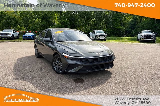 Used 2024 Hyundai Elantra SEL