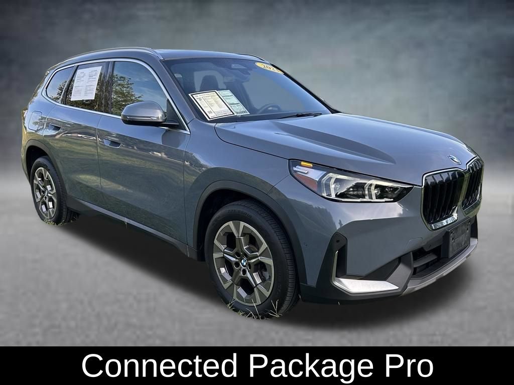 Used 2023 BMW X1 xDrive28i w/ Convenience Package AWD/4WD image 3
