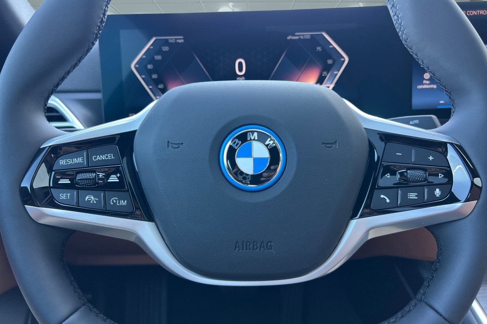 Used 2025 BMW i4 eDrive40 w/ Premium Package RWD image 14