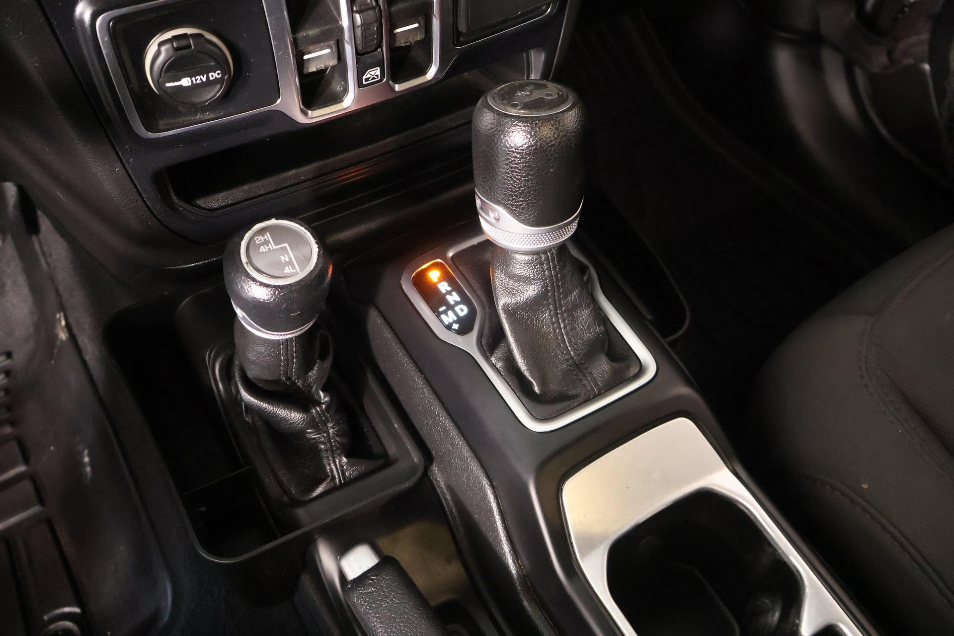 Used 2019 Jeep Wrangler Unlimited Sport S AWD/4WD image 7