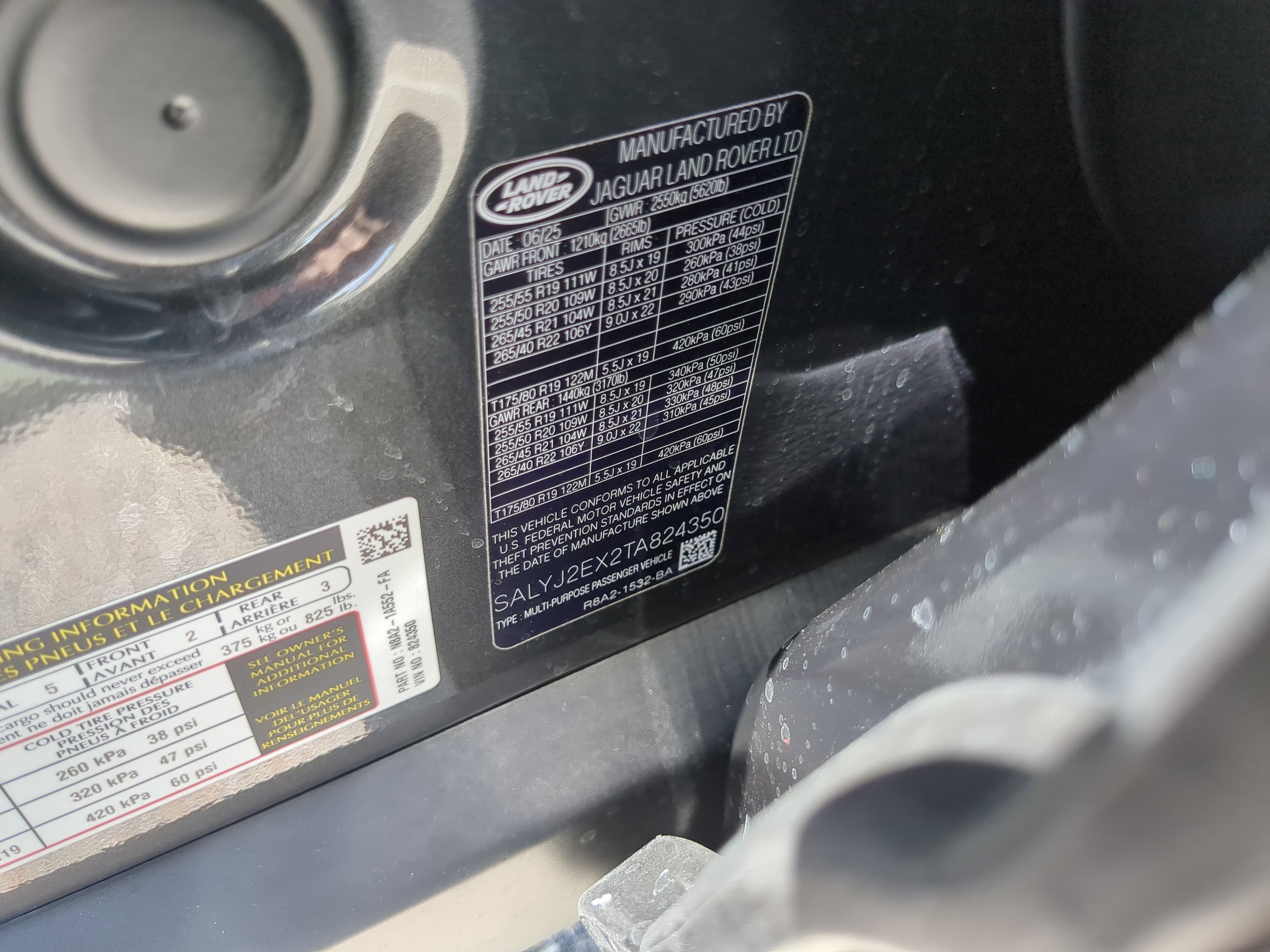 New 2026 Land Rover Range Rover Velar S image 32