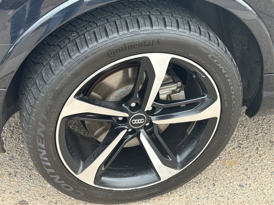 Used 2019 Audi Q7 3.0T Prestige w/ Prestige Package AWD/4WD image 29