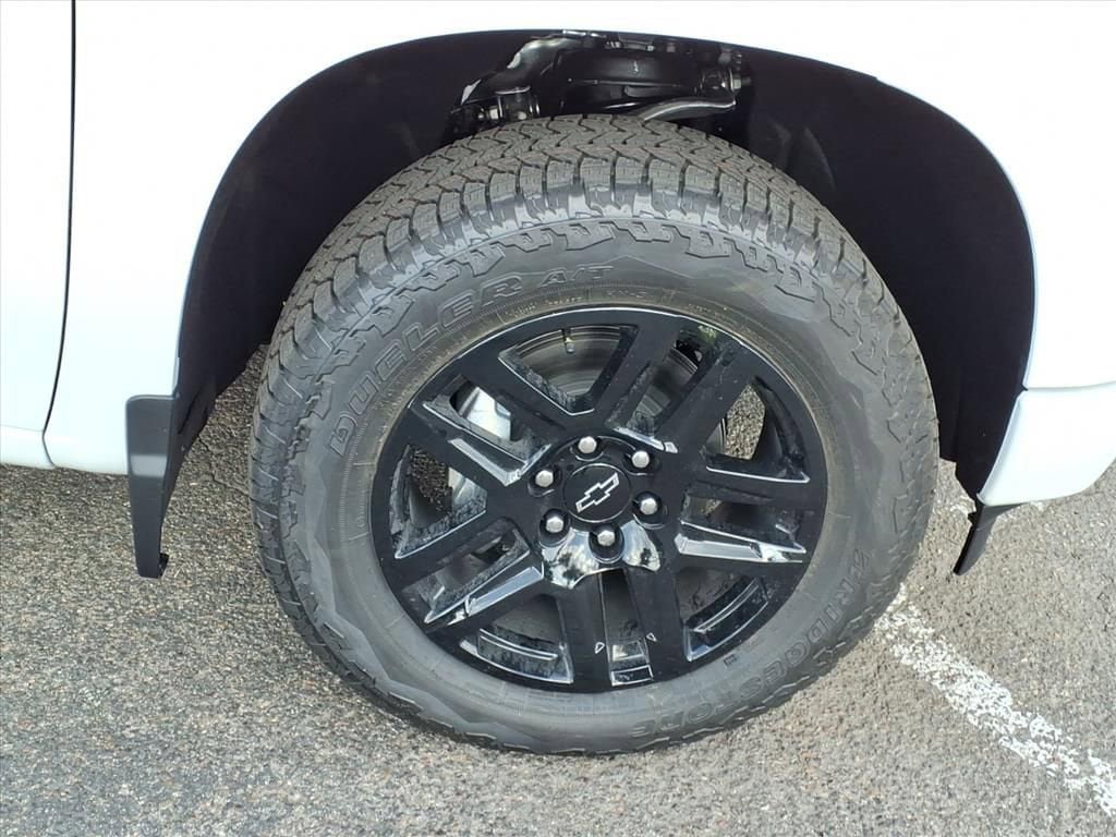 New 2026 Chevrolet Silverado 1500 RST w/ Z71 Off-Road Package AWD/4WD image 9