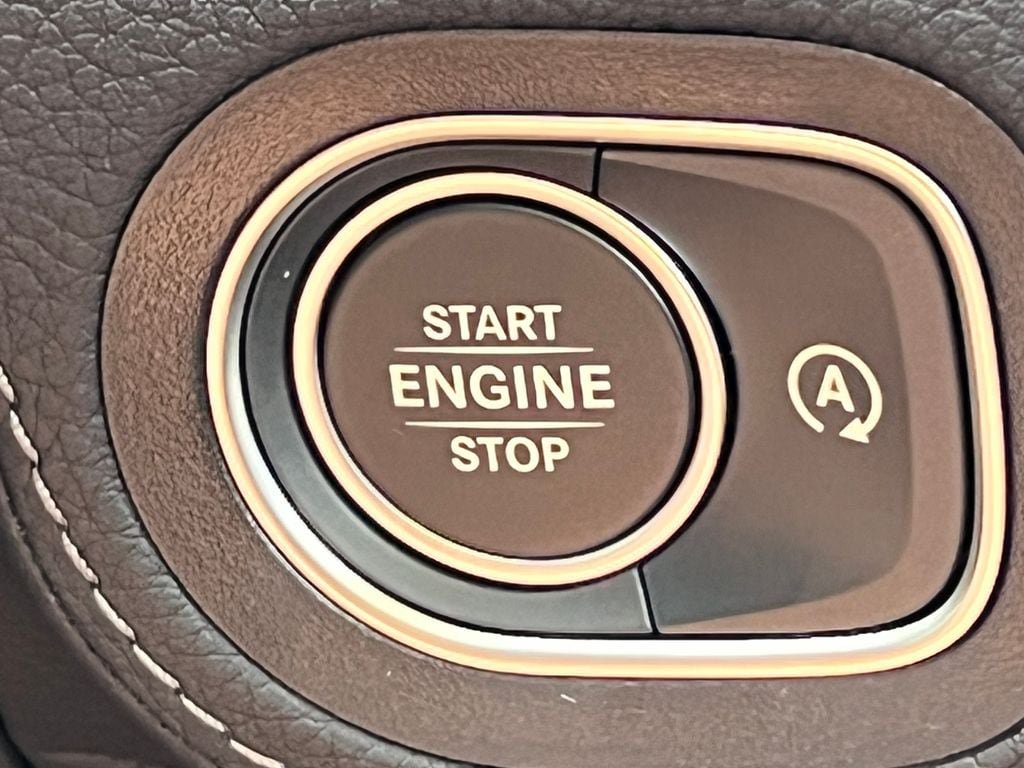 New 2026 Mercedes-Benz GLE 450 4MATIC image 32