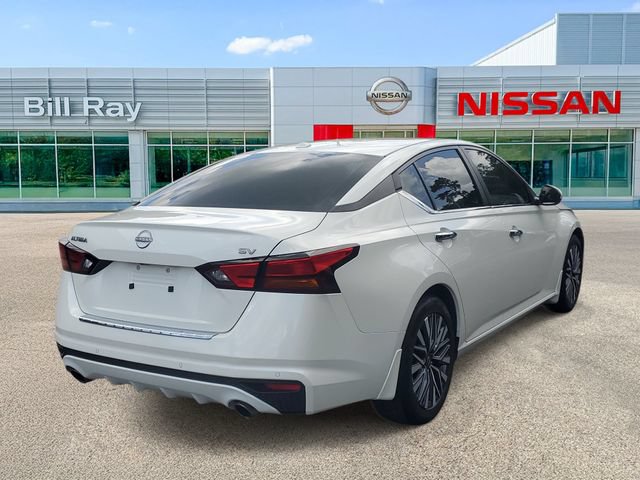 Certified 2023 Nissan Altima 2.5 SV w/ SV Premium Package FWD image 4